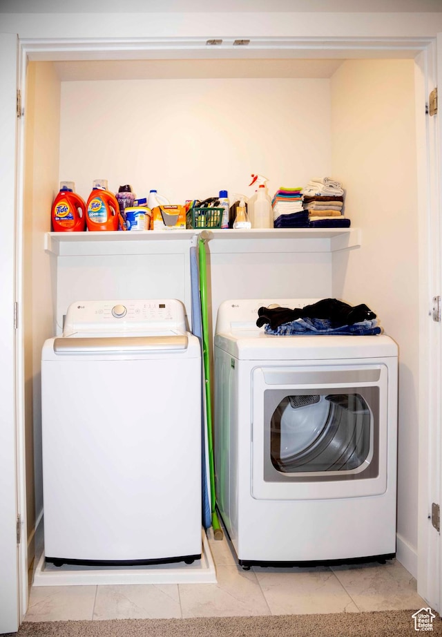 6122 W Lake Ave S, South Jordan, UT 84009 - washroom with separate washer and dryer and baseboards