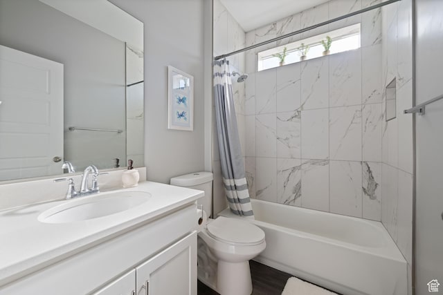 974 N Pleasant Valley Ln, Washington, UT 84780 - bathroom featuring vanity, shower / bath combo with shower curtain, and wood finished floors