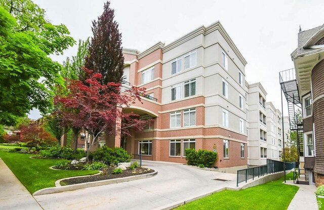838 E S Temple St S Unit 303, Salt Lake City, UT 84102