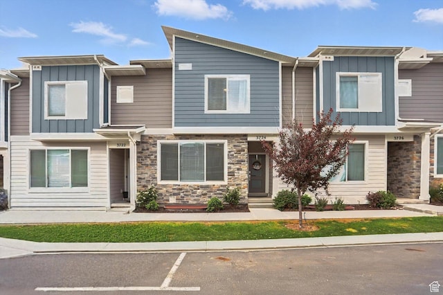 3724 W Soft Whisper Way, Herriman, UT 84096 - multi unit property with board and batten siding and stone siding