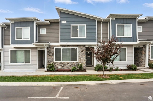 3724 W Soft Whisper Way, Herriman, UT 84096 - multi unit property with board and batten siding and stone siding