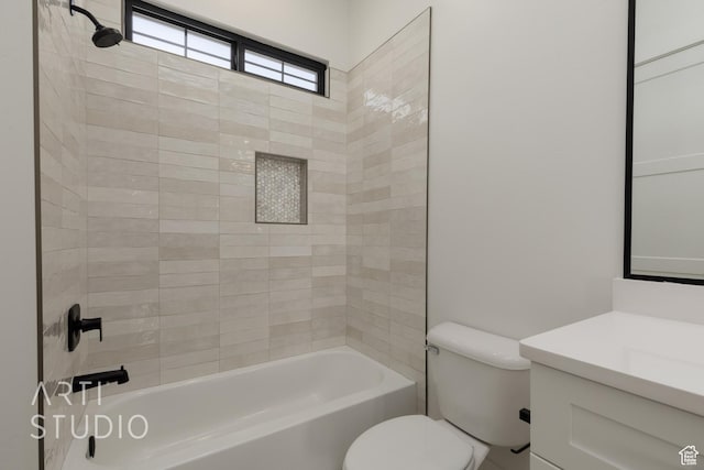 671 E Arina Way, Washington, UT 84780 - bathroom featuring vanity and bathtub / shower combination