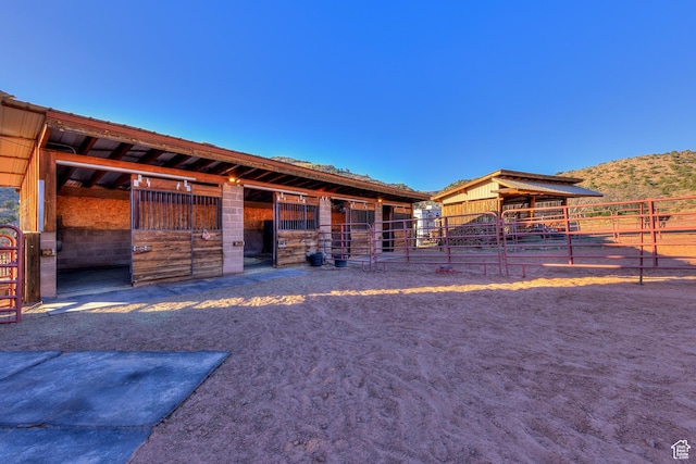 70 Desert Solitaire Rd, Moab, UT 84532 - horse barn featuring a mountain view
