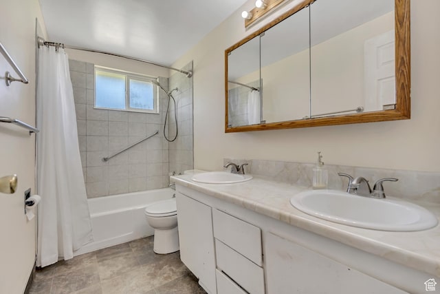 849 S 665 W, Woods Cross, UT 84087 - bathroom with shower / tub combo with curtain and double vanity