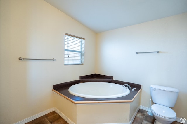 4568 Pueblo Verde Dr, Moab, UT 84532 - bathroom featuring a garden tub and toilet