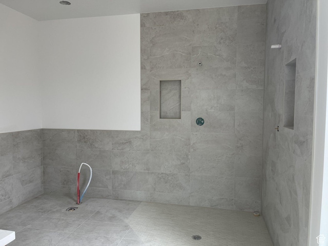 575 S 1800 W, Hurricane, UT 84737 - full bath featuring tiled shower