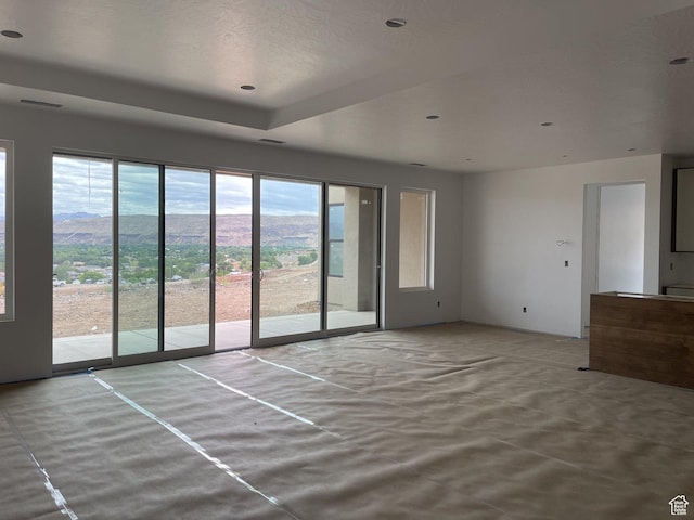 575 S 1800 W, Hurricane, UT 84737 - empty room with a mountain view