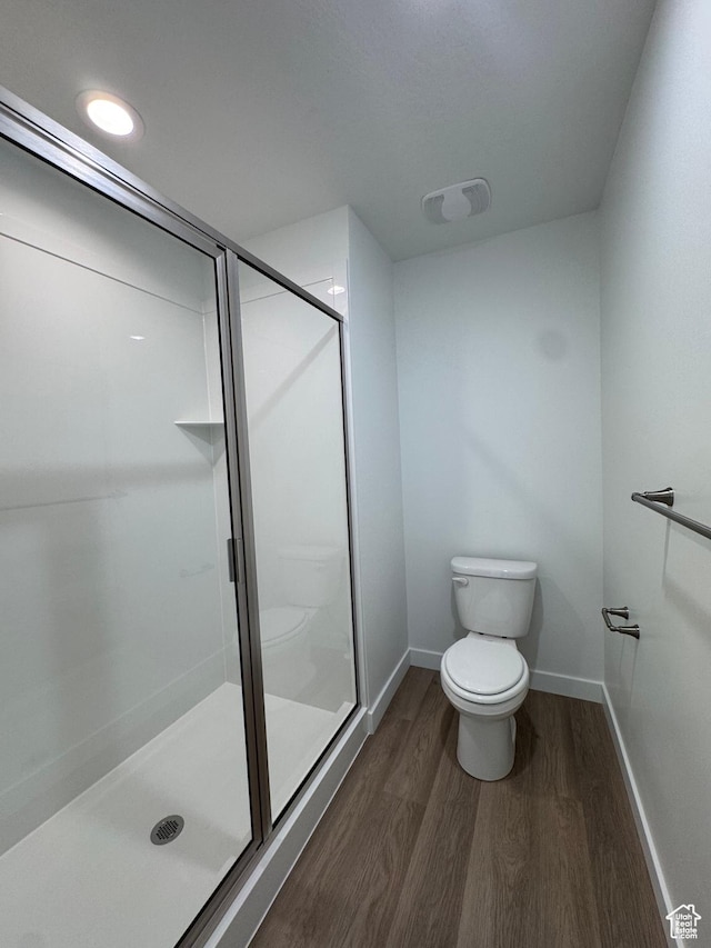 1452 N 1875 W Unit 146, Layton, UT 84041 - bathroom featuring wood finished floors and a stall shower