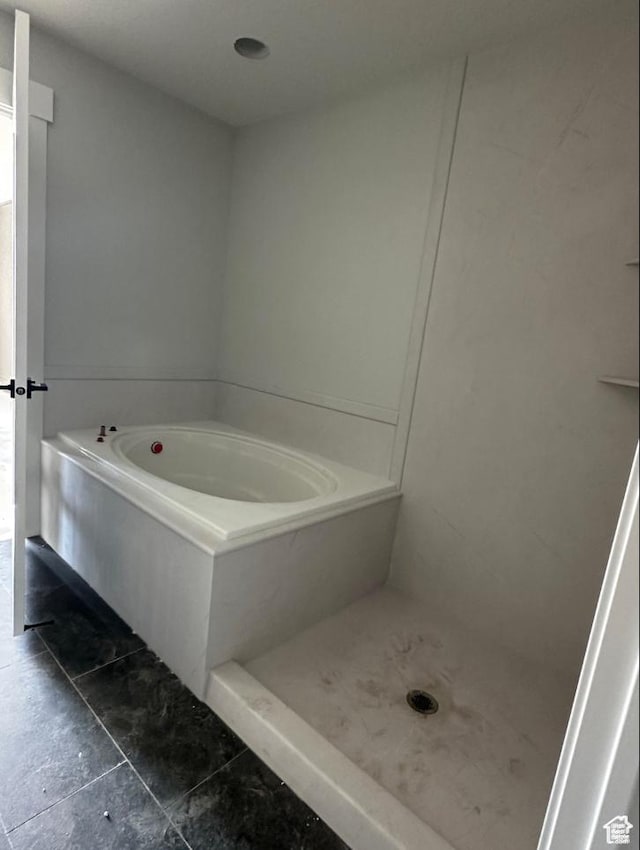 2655 S 2430 W Unit 116, Syracuse, UT 84075 - full bath with a bath and tile patterned floors