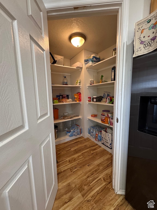 631 W Main St W, Wellington, UT 84542 - view of pantry