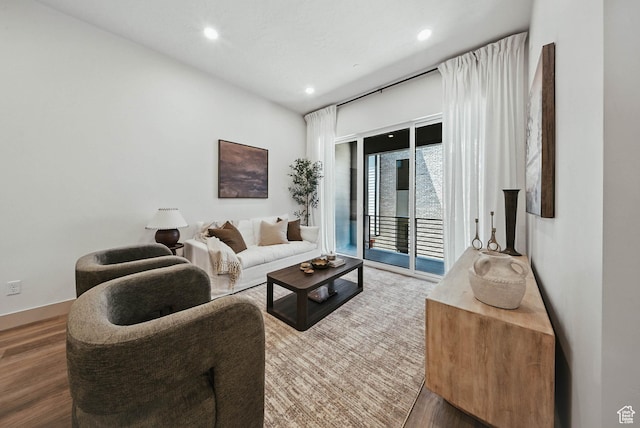 2009 E Beverly Dr S, Holladay, UT 84117 - living area with wood finished floors and recessed lighting