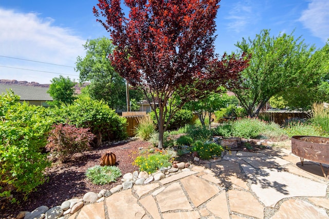460 E Bowen Cir, Moab, UT 84532 - fenced backyard with a patio