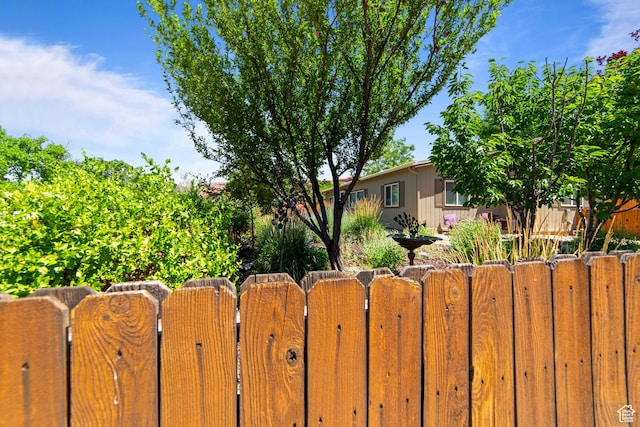 460 E Bowen Cir, Moab, UT 84532 - fenced yard with a gate