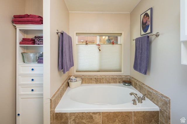460 E Bowen Cir, Moab, UT 84532 - full bath featuring a bath and ornamental molding