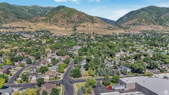 823 Creek Ln, Farmington, UT 84025 - aerial view of property's location featuring mountains and nearby suburban area