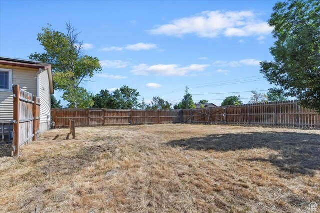 3221 W 6920 S, West Jordan, UT 84084 - view of fenced backyard