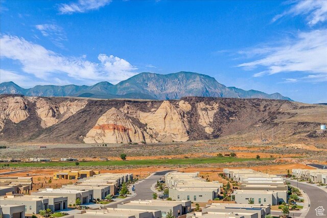 1445 W Firepit Knoll Dr N, St George, UT 84770