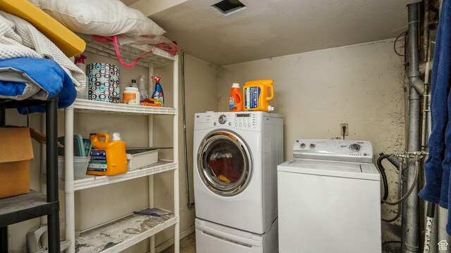 1248 E Freshman Cir, Millcreek, UT 84117 - washroom with washing machine and clothes dryer