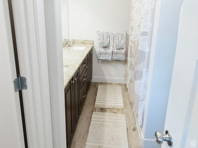 926 N 165 W, Nephi, UT 84648 - full bath with wood finished floors and double vanity