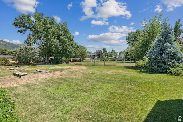 145 S 300 E, Kaysville, UT 84037 - view of yard