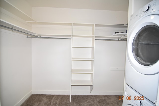 107 W High Sierra Dr, Elk Ridge, UT 84651 - washroom featuring stacked washer / dryer and carpet floors