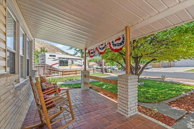 555 E 400 N, Springville, UT 84663 - view of covered porch