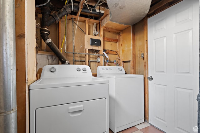 251 E 1500 S, Orem, UT 84058 - laundry room with separate washer and dryer