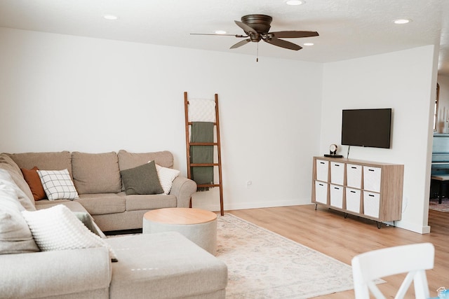 279 S 950 W, Spanish Fork, UT 84660 - living area featuring wood finished floors, ceiling fan, and recessed lighting