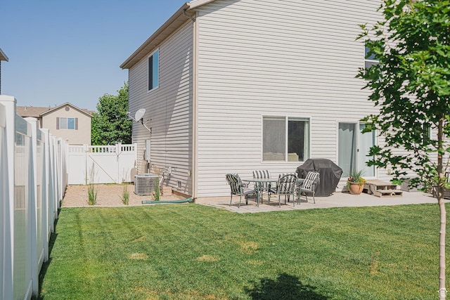 279 S 950 W, Spanish Fork, UT 84660 - back of property with a patio, a fenced backyard, and a gate