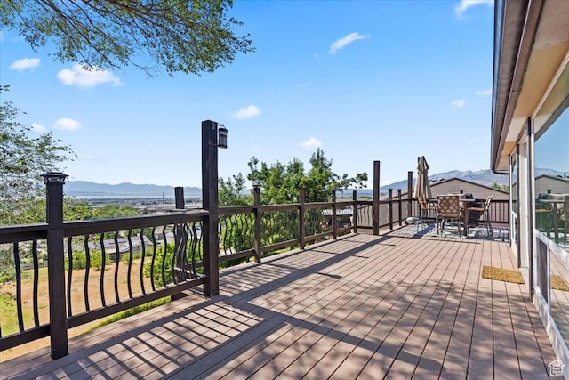 96 S 1000 W, Orem, UT 84058 - wooden terrace featuring a mountain view and outdoor dining space