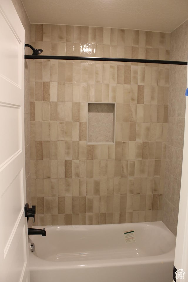 1318 S 1090 E, Salem, UT 84653 - bathroom with shower / tub combination