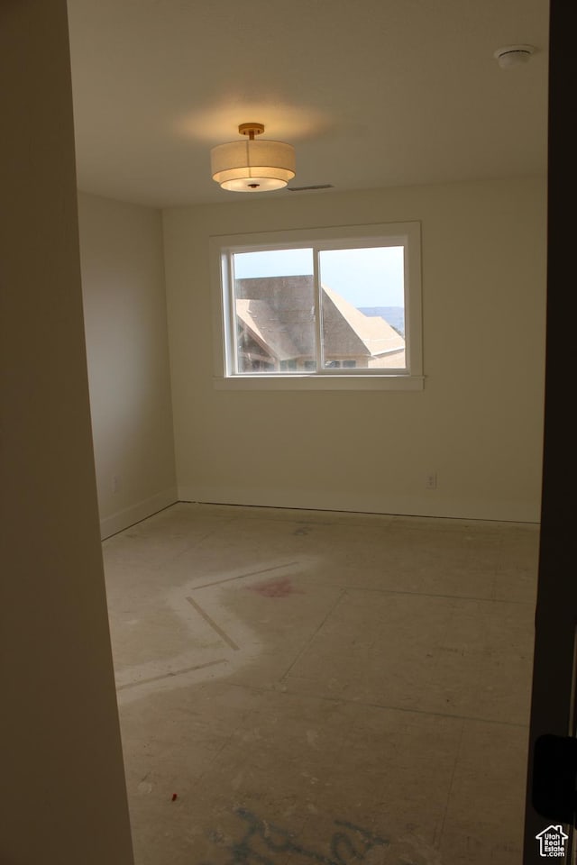 1318 S 1090 E, Salem, UT 84653 - empty room featuring baseboards