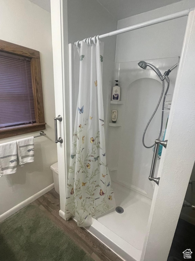 5518 E 500 N, Fort Duchesne, UT 84026 - full bathroom featuring a stall shower
