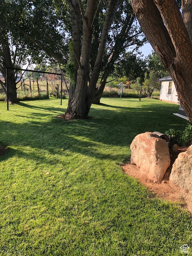 5518 E 500 N, Fort Duchesne, UT 84026 - view of green lawn