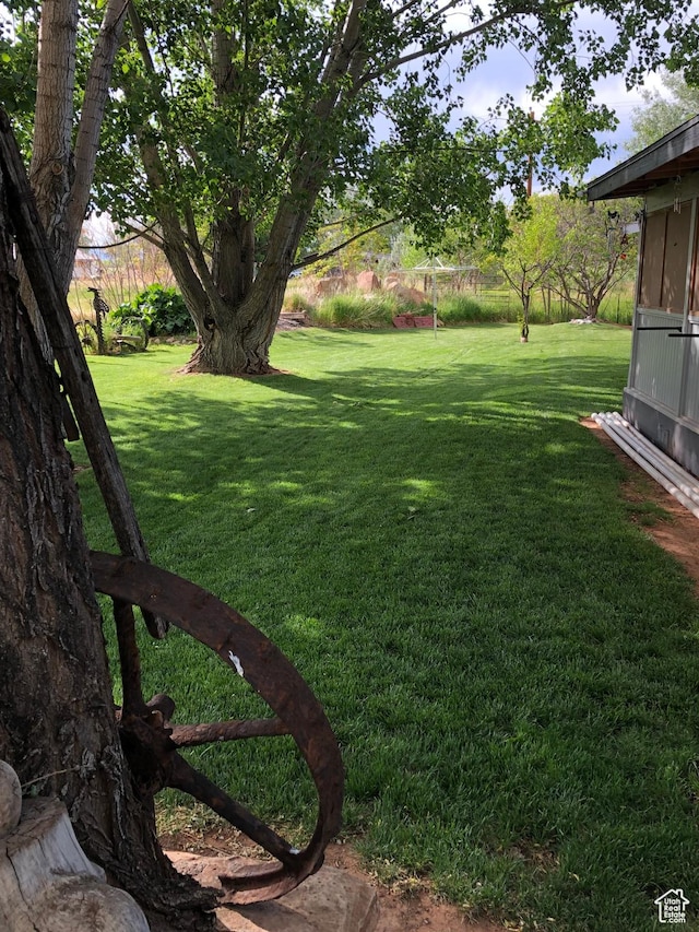 5518 E 500 N, Fort Duchesne, UT 84026 - view of green lawn
