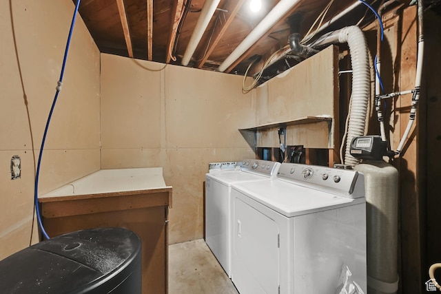 2743 W 7460 S, West Jordan, UT 84084 - laundry room featuring washer and clothes dryer