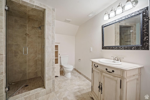 967 E Eaglewood Dr, North Salt Lake, UT 84054 - full bath featuring vanity, a stall shower, and lofted ceiling