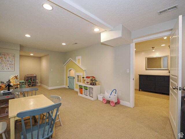 618 E Beaumont Way S, Draper, UT 84020 - rec room with recessed lighting, carpet floors, and a textured ceiling