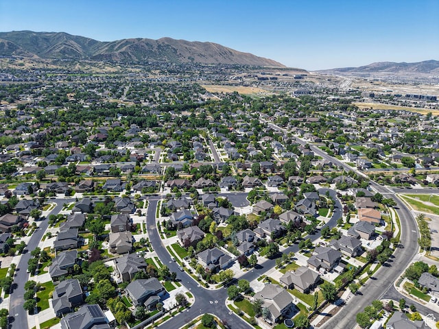 618 E Beaumont Way S, Draper, UT 84020 - aerial view of property and surrounding area with mountains