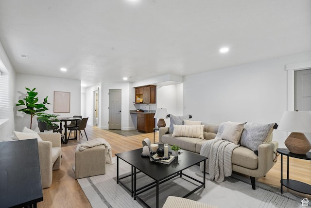 809 W 1320 N, West Bountiful, UT 84087 - living area featuring light wood-style floors and recessed lighting