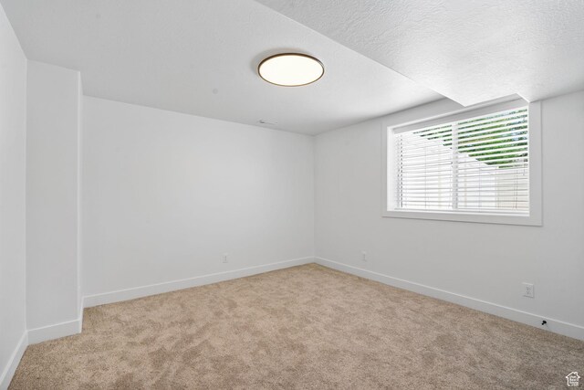 809 W 1320 N, West Bountiful, UT 84087 - spare room with carpet floors and a textured ceiling
