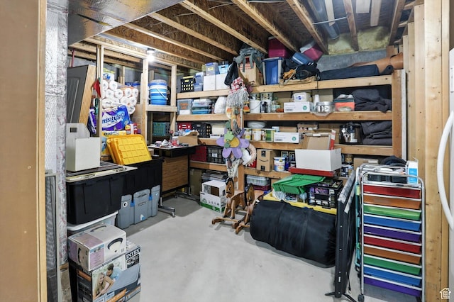 758 N 400 E, Tremonton, UT 84337 - view of storage