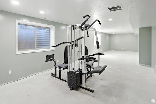 758 N 400 E, Tremonton, UT 84337 - exercise area with recessed lighting