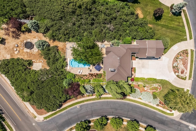 897 W Pfeifferhorn Dr, Alpine, UT 84004 - aerial view of property and surrounding area featuring a pool