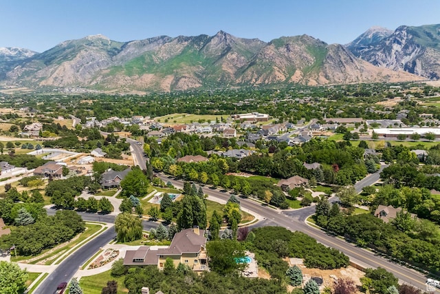 897 W Pfeifferhorn Dr, Alpine, UT 84004 - aerial view of residential area with a mountainous background