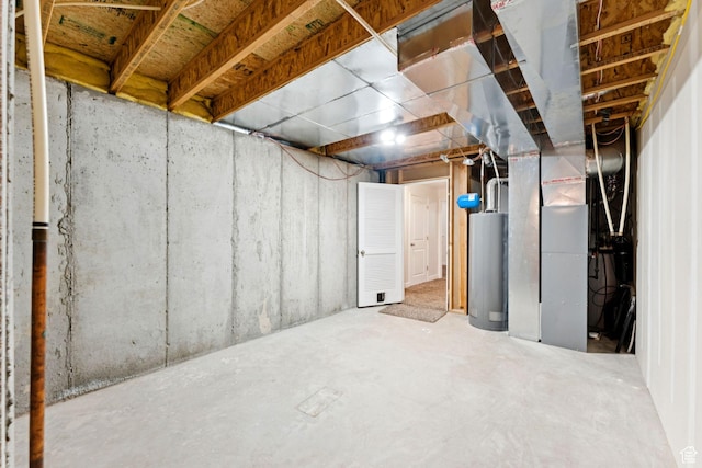 631 E Clearwater Dr, Layton, UT 84041 - unfinished below grade area with gas water heater and heating unit