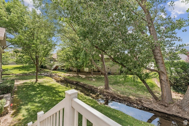 631 E Clearwater Dr, Layton, UT 84041 - view of green lawn