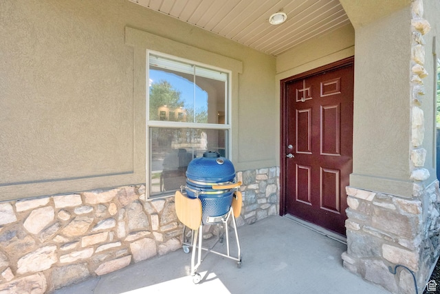 960 E 6740 S, Midvale, UT 84047 - entrance to property featuring stone siding and stucco siding