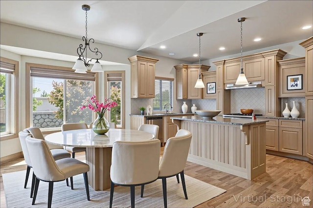 5588 S Farm Hill Dr, Salt Lake City, UT 84117 - dining space featuring light wood-style flooring and recessed lighting