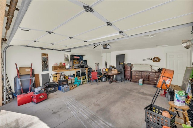 331 W 1910 S, Hurricane, UT 84737 - garage with a garage door opener